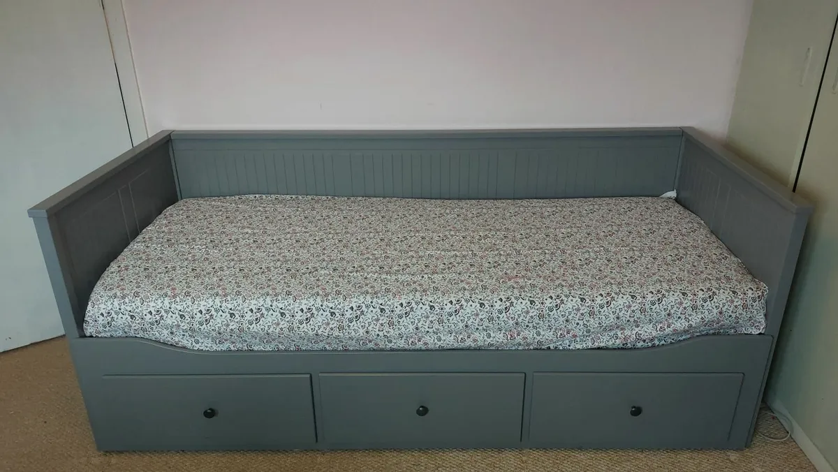 Ikea day bed - Image 1