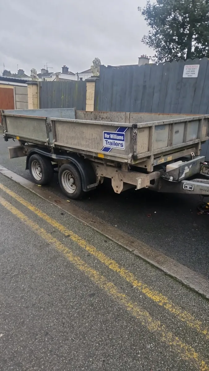 Ifor williams  10x5 tipper - Image 1