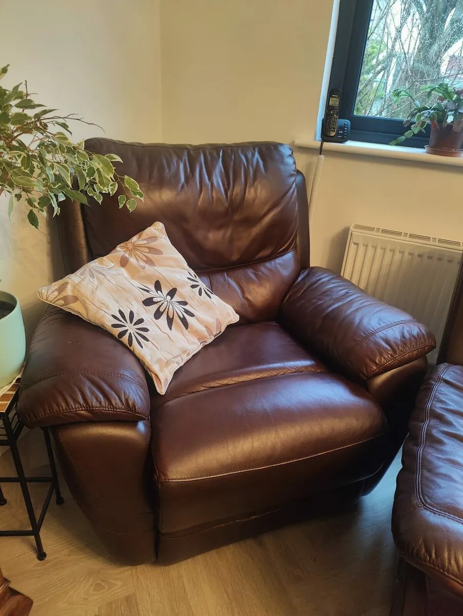 3 piece leather suite - Image 4