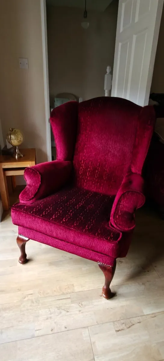 Finland Furniture Queen Anne Handmade Chair - Image 2