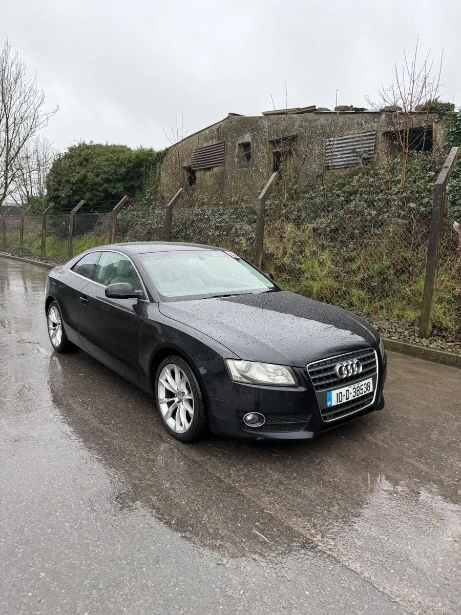 Audi A5 2010 - Image 2