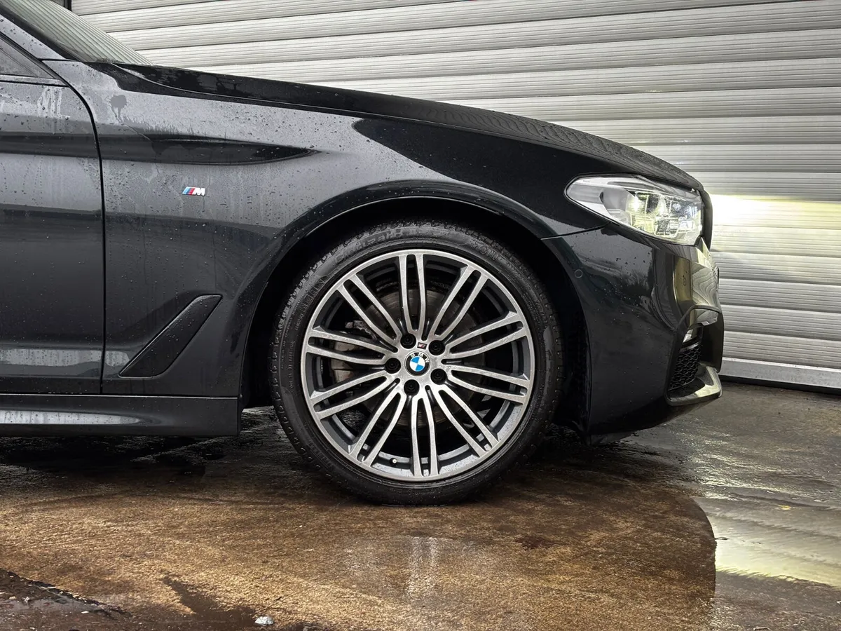 2018 BMW 520D M-Sport Plus Touring automatic - Image 4