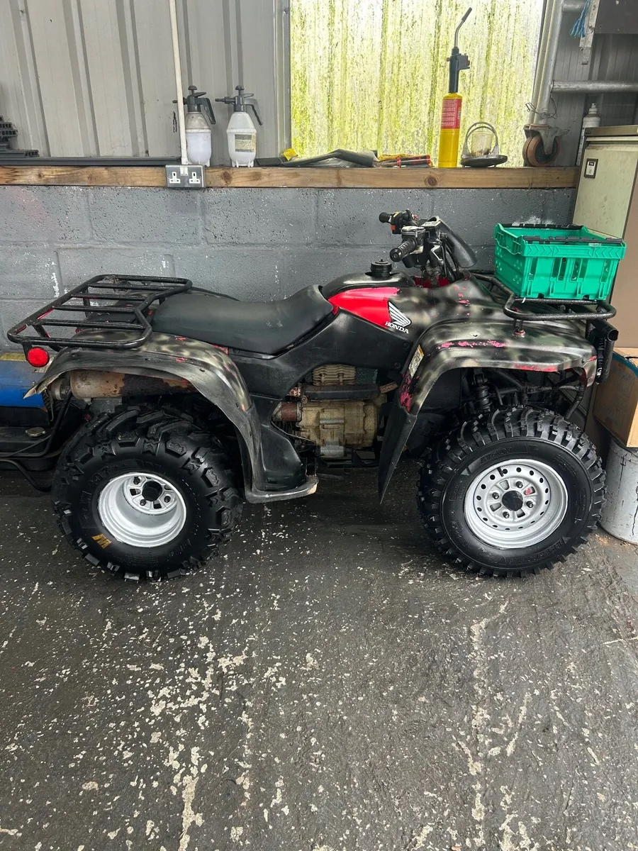 Honda 250 cc farm quad - Image 2
