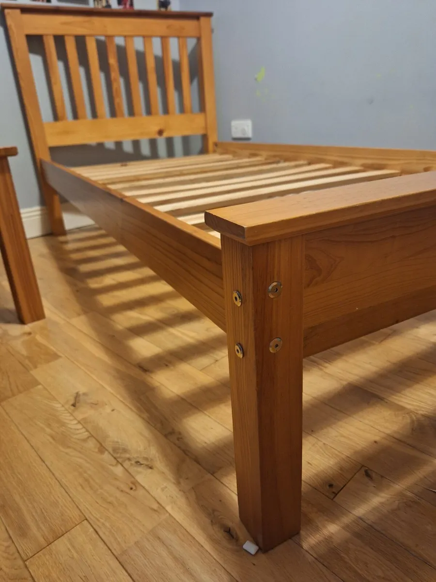2 solid single Pine bedframes - Image 4