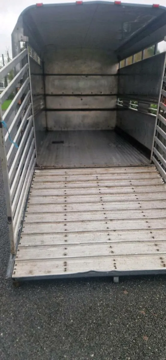 Cattle Trailer - Image 3