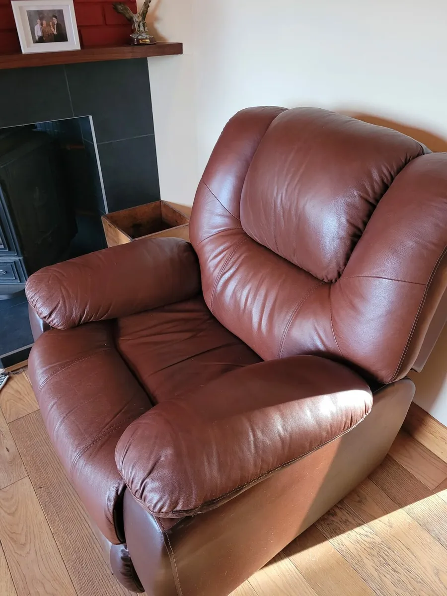 Sitting room suite - Image 2