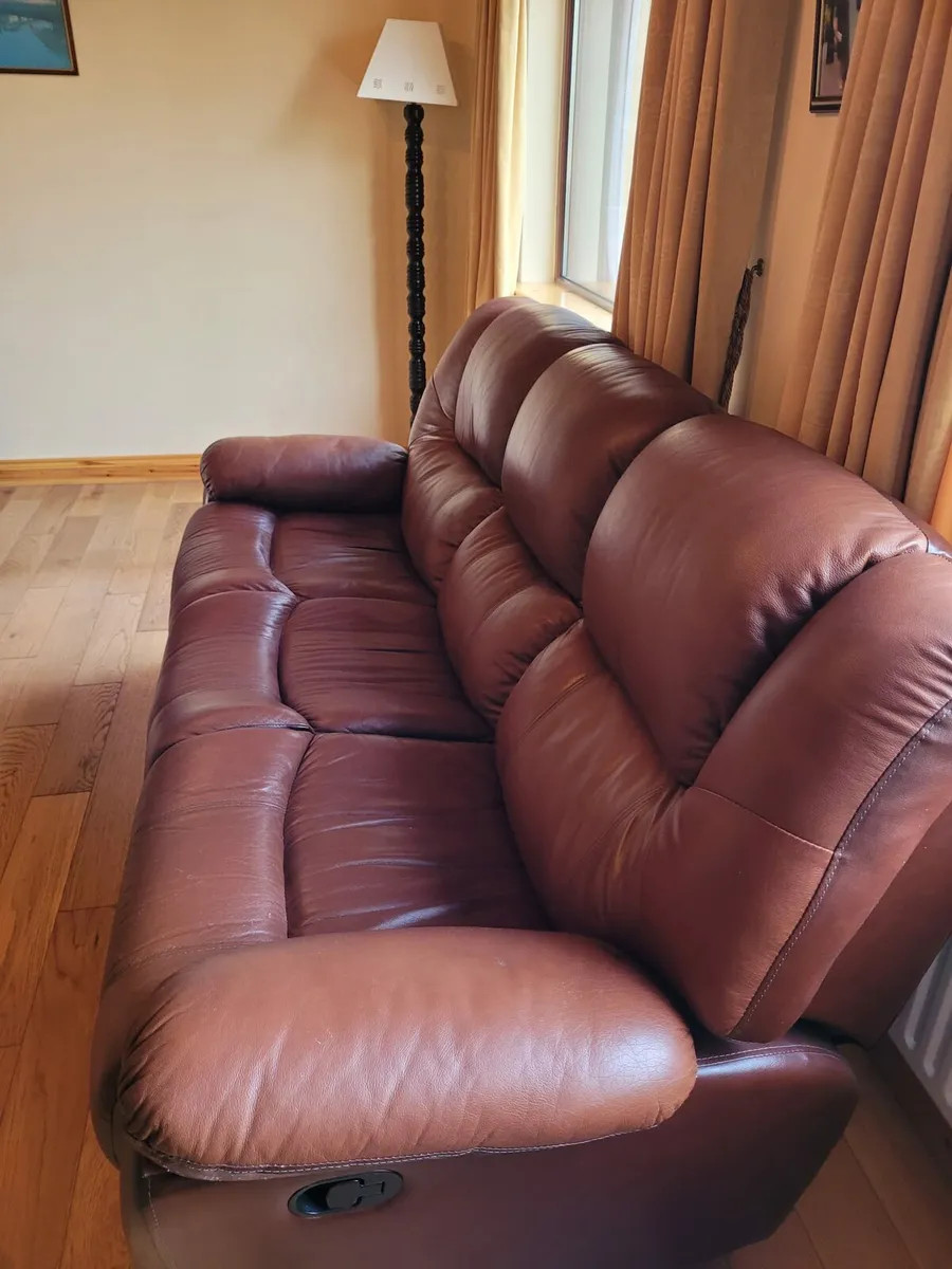 Sitting room suite - Image 3