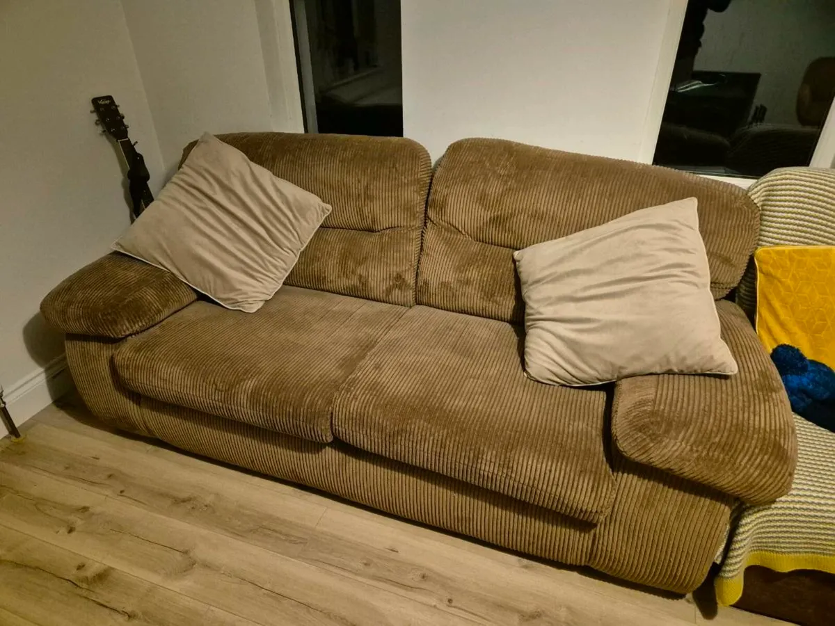 Couch - Image 1