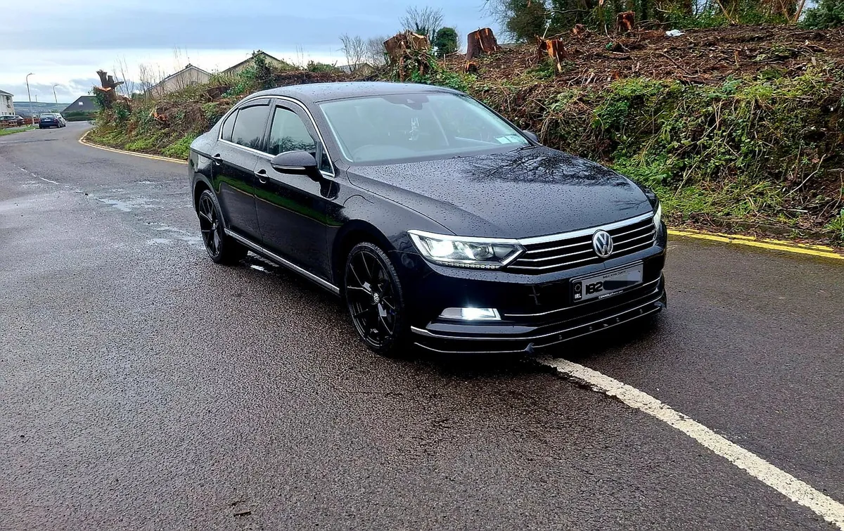 VW PASSAT 2.0 TDI DSG AUTOMATIC - Image 1