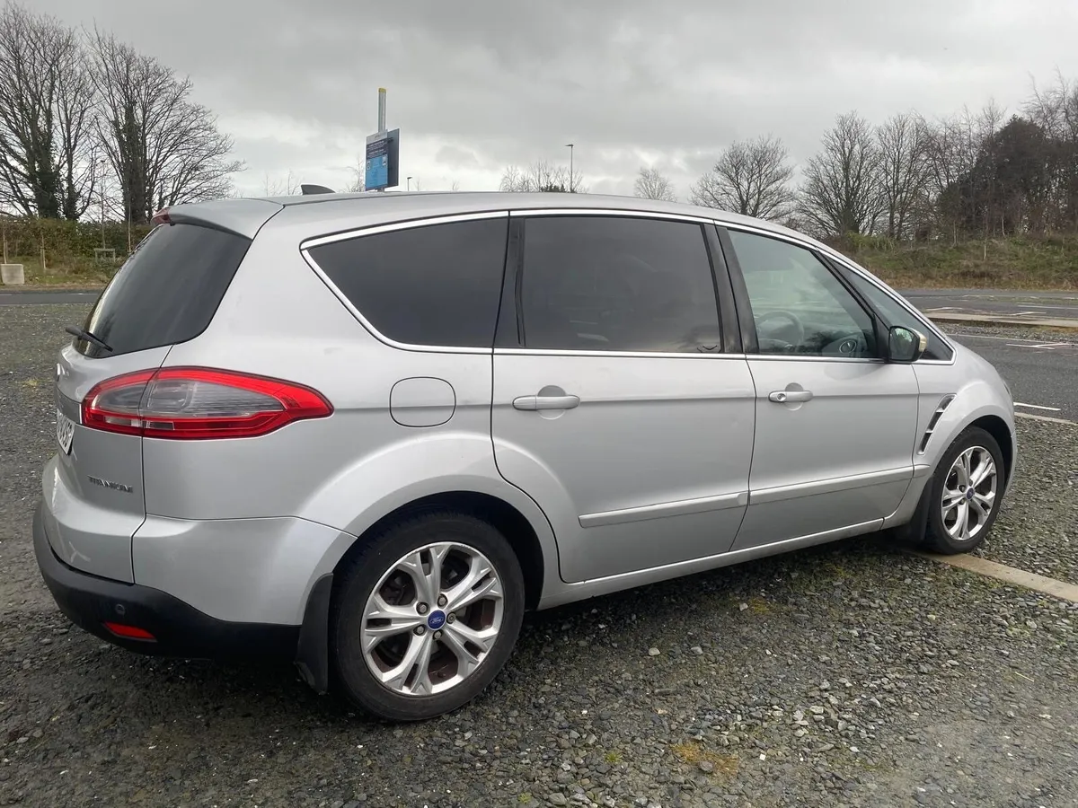 Ford S-Max 2012 Titanium - Image 4