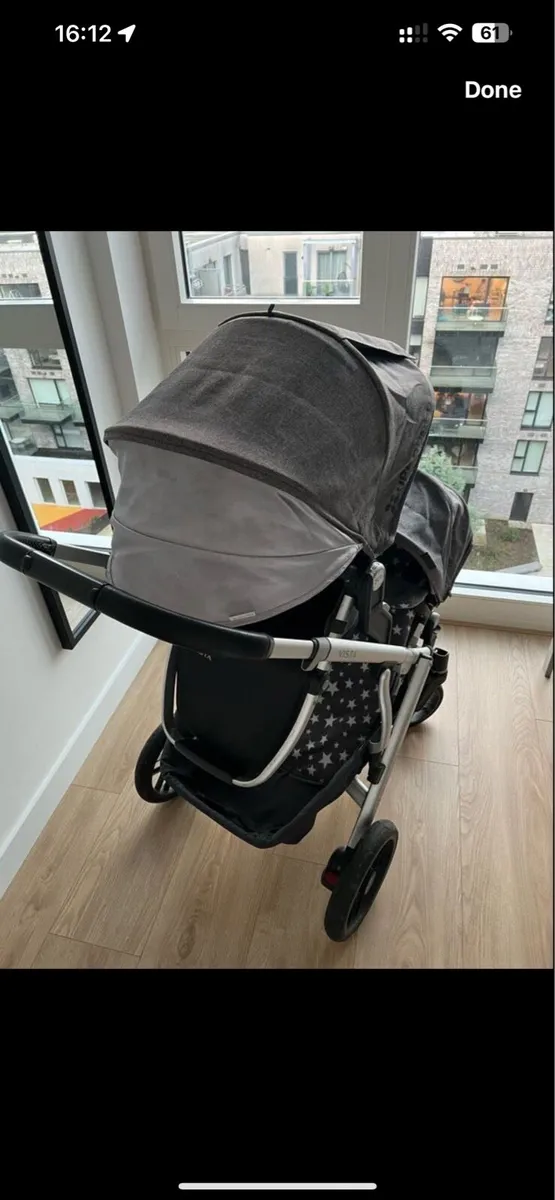 Uppababy Vista V2 double pram - Image 1