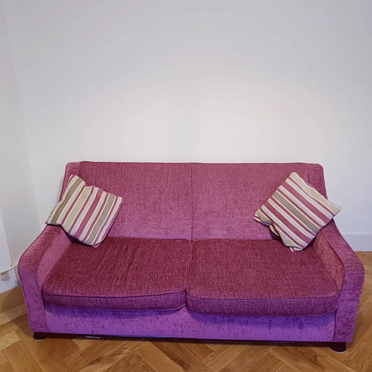 DFS Sofas x 2 - Image 1