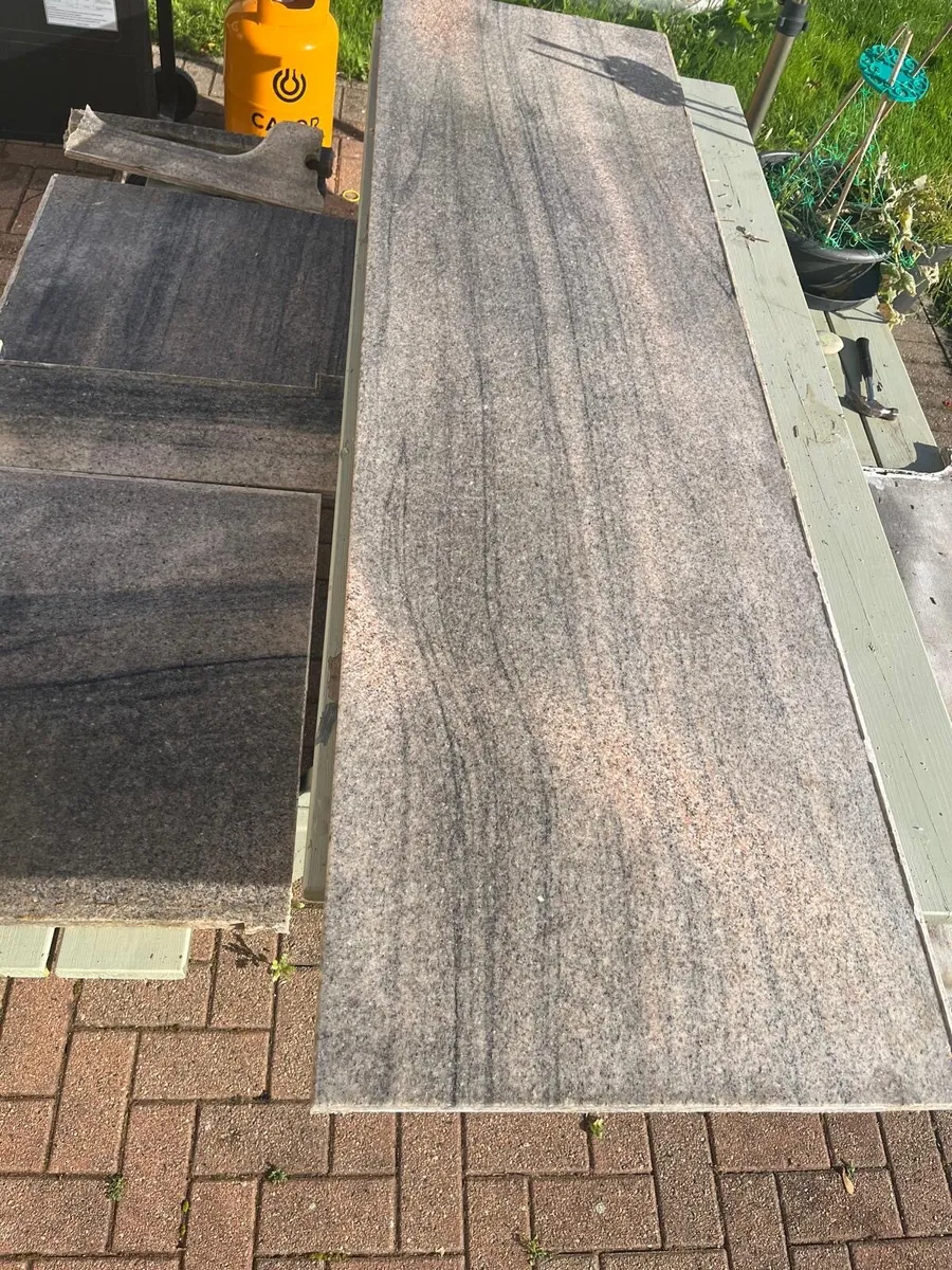 Granite worktop - Image 2