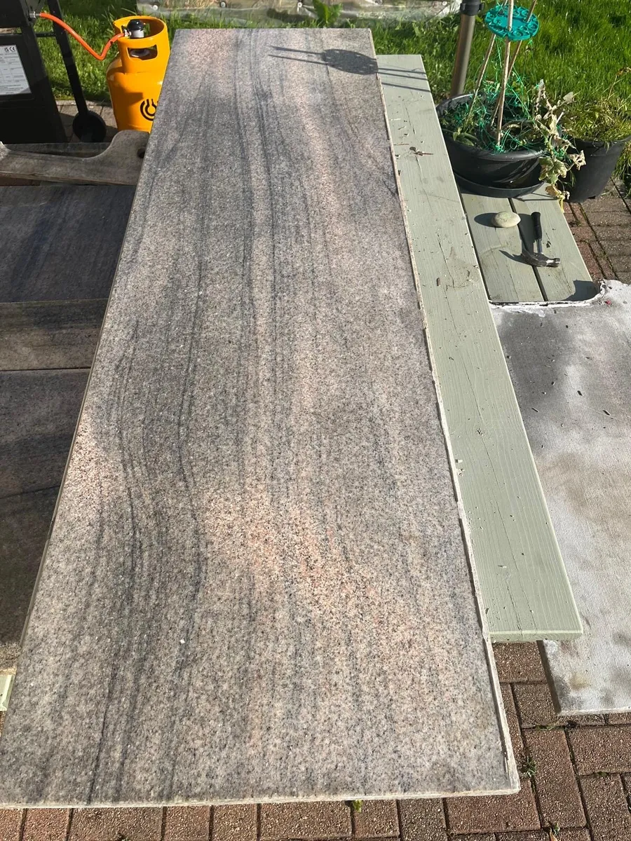 Granite worktop - Image 4