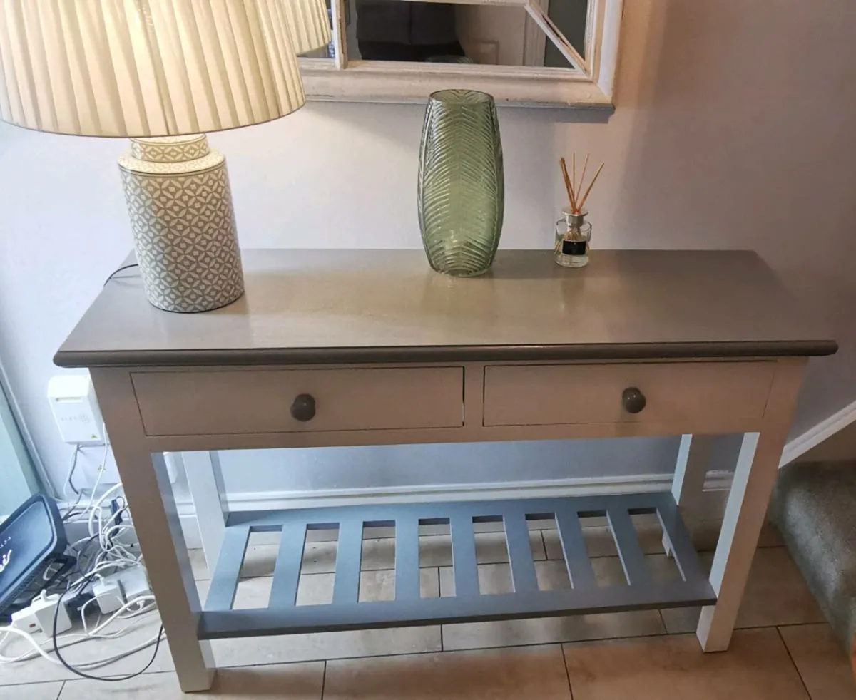 Console table - Image 2