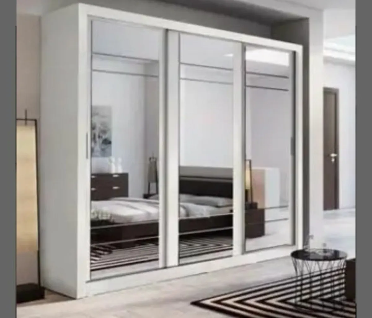 Boston Sliderobe 2.5m White. Free home delivery - Image 1