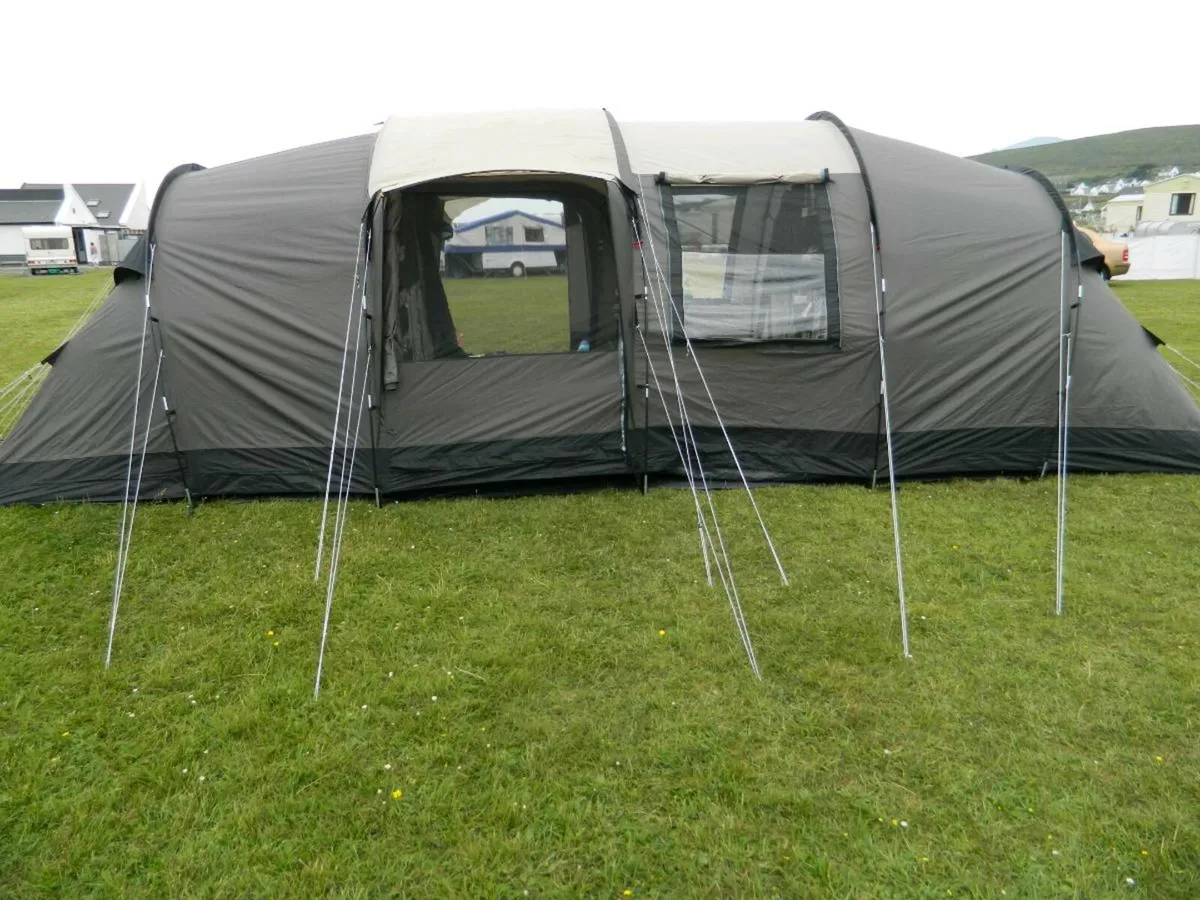 Royal Atlantic 8 Tent - Image 1