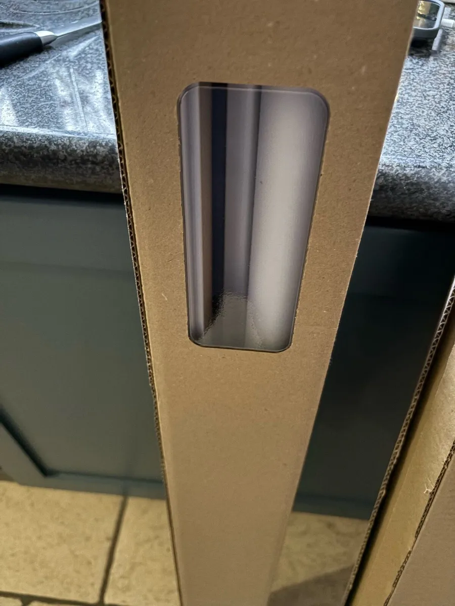 Velux Blinds x 2 - Image 3