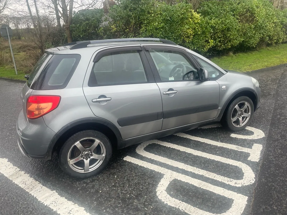2009 Suzuki sx4 new NCT 10,26 tax 02.26 - Image 1