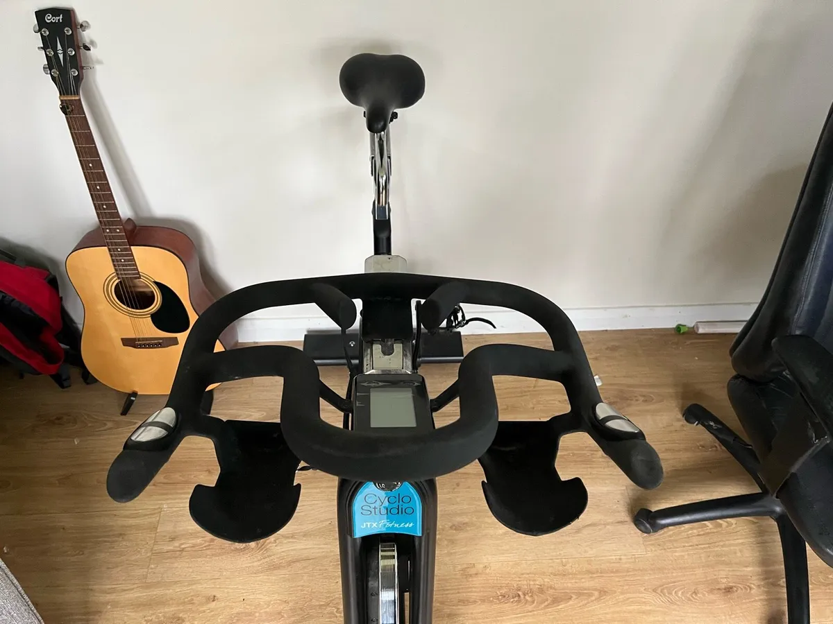 Spin bike - Image 3