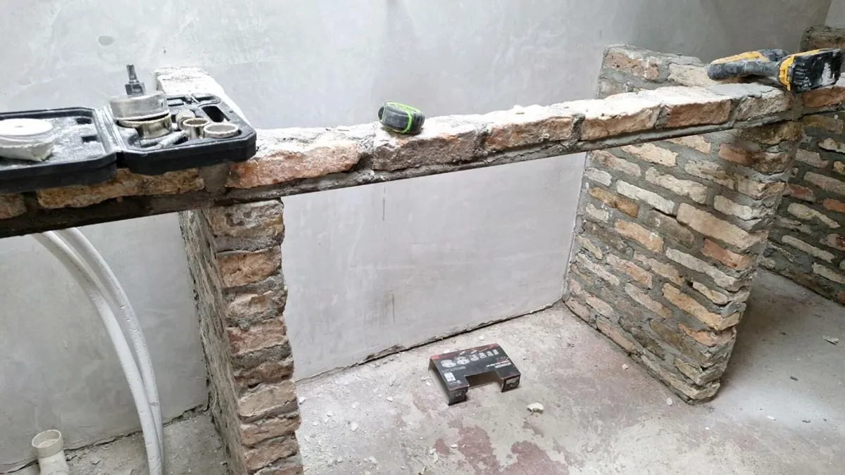 RUSTIC BRICKS - Image 4