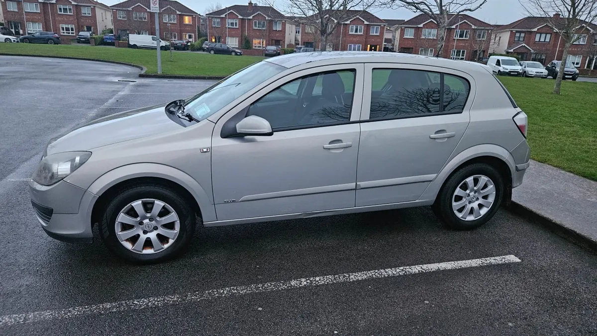 Opel Astra 2006 - Image 4