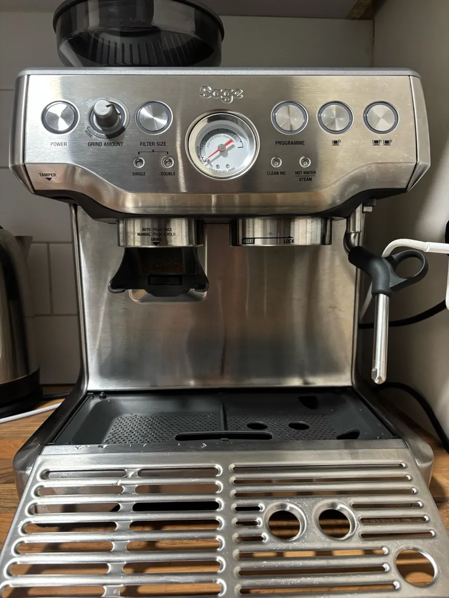 Sage Barista Express Coffee Machine - Image 3