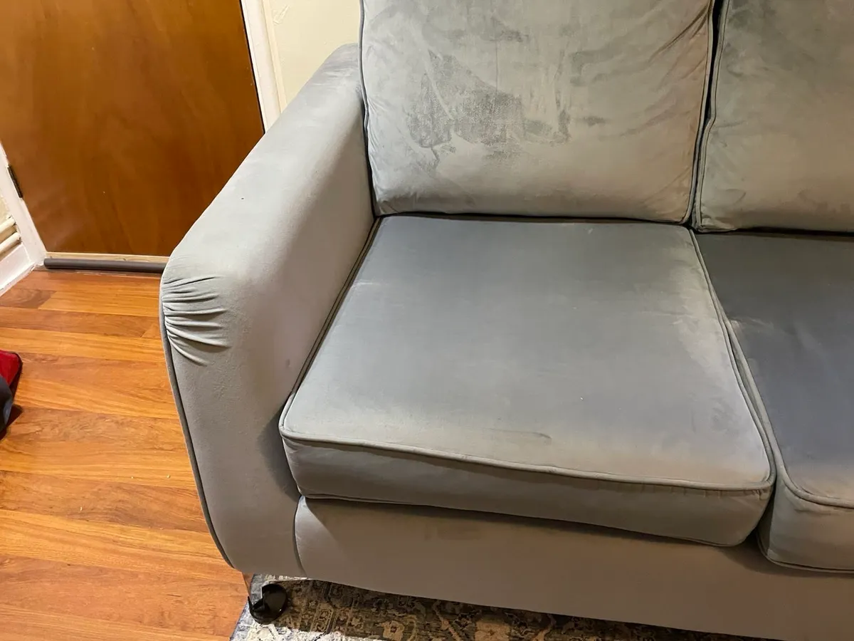 2 Seater Sofa - Image 4