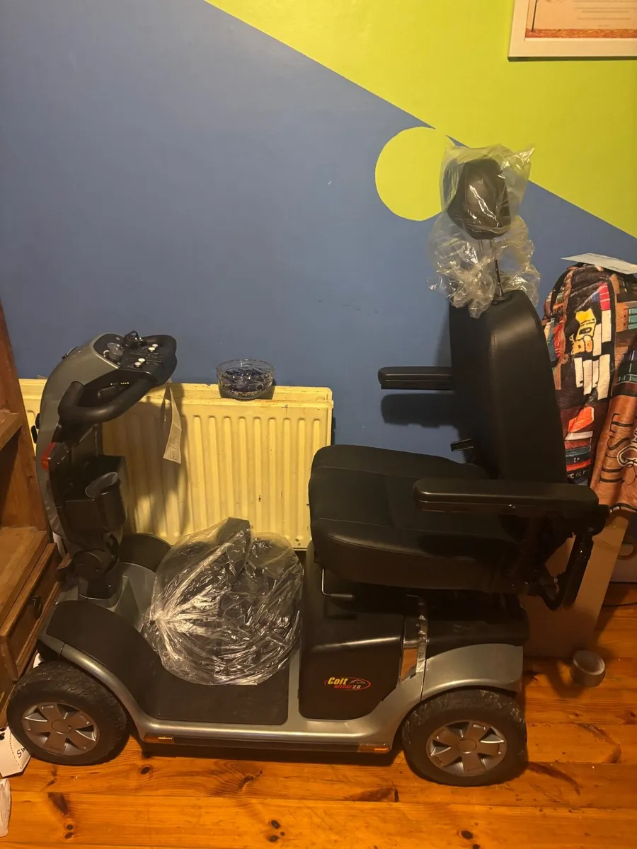 Mobility scooter - Image 1