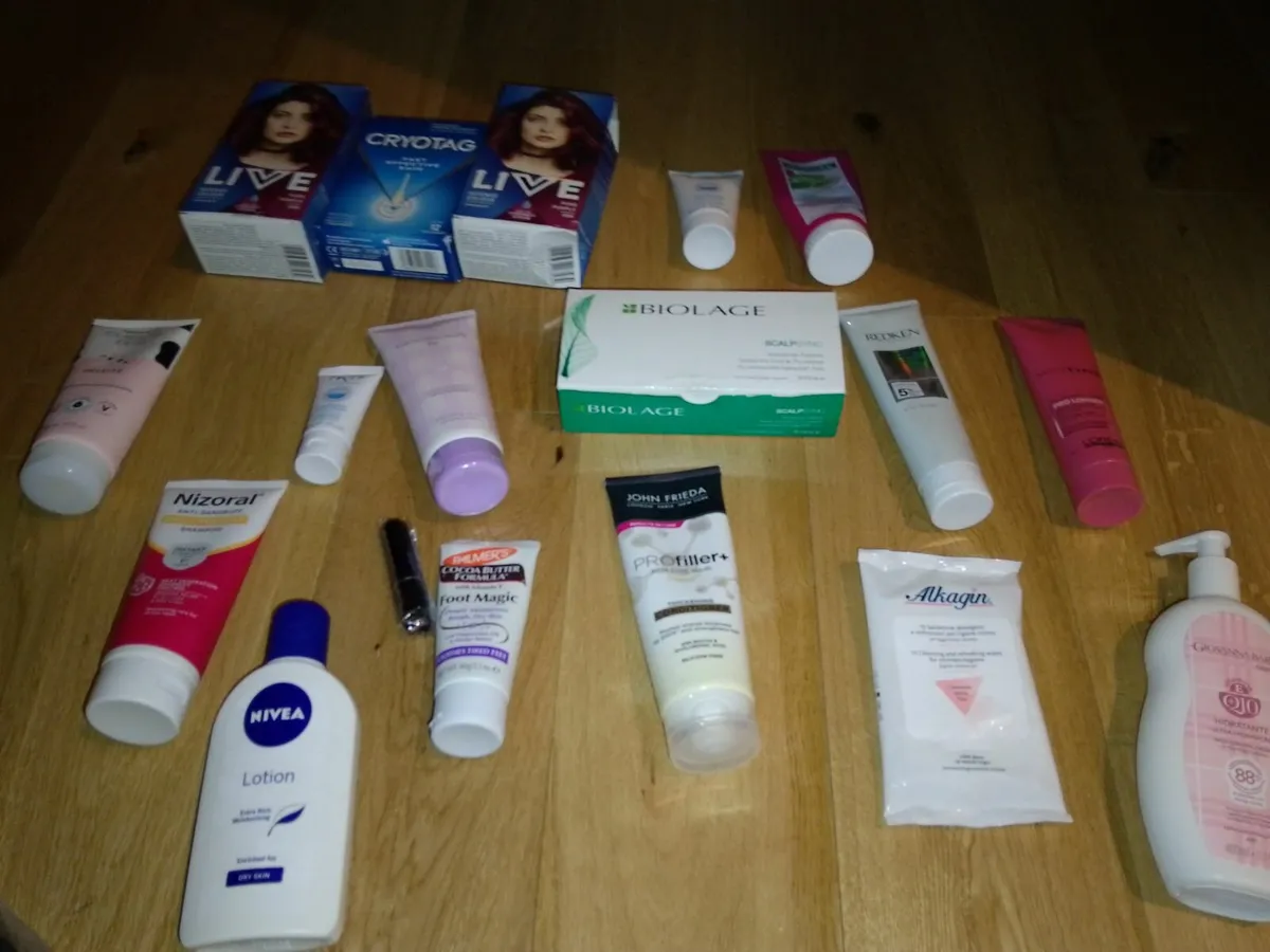 Various Cosmetics - Image 4