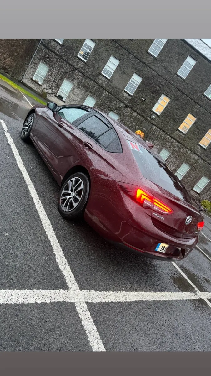 Vauxhall Insignia 2018 - Image 3