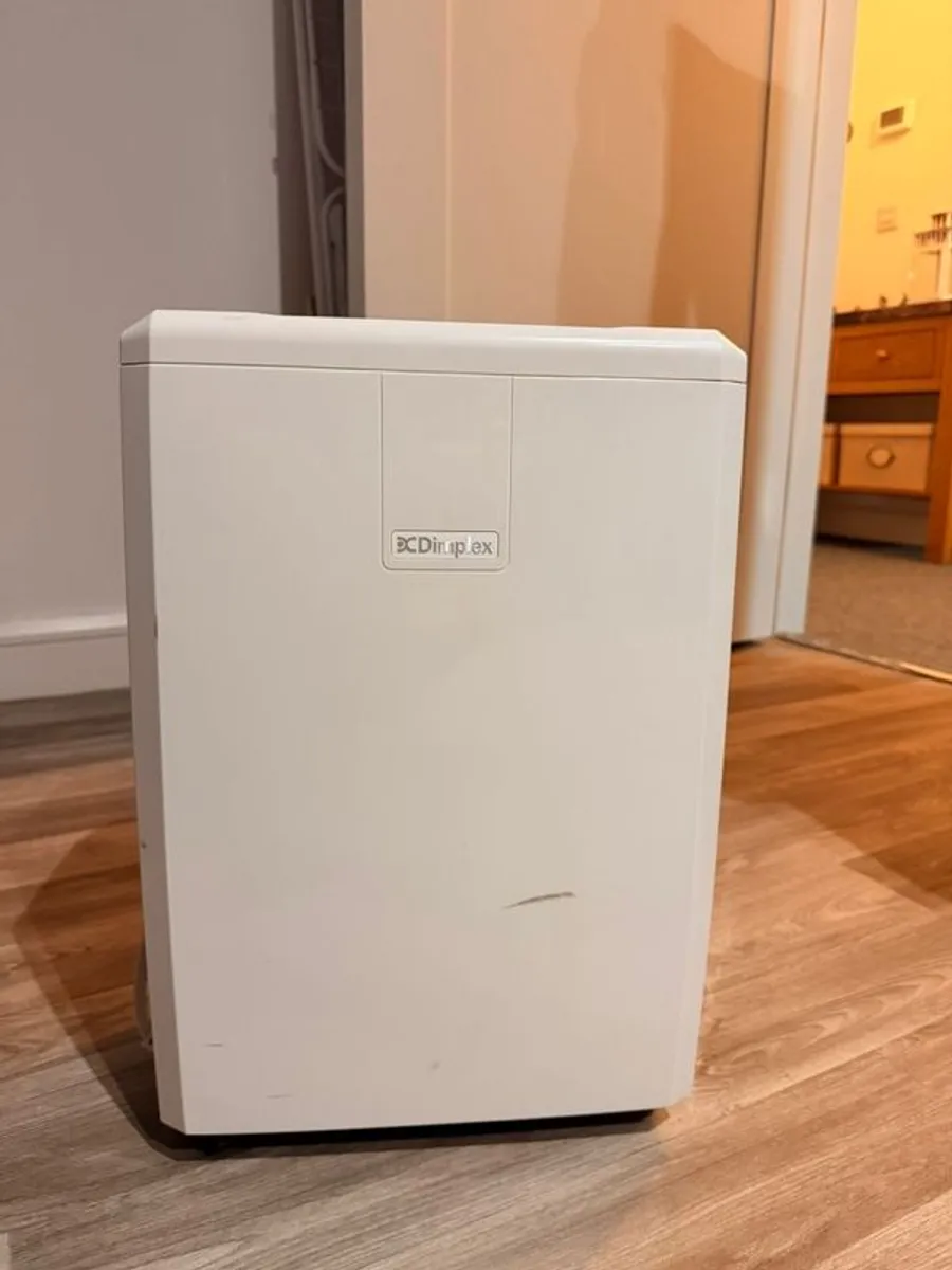 Dimplex 10L Freestanding Dehumidifier - White - Image 2