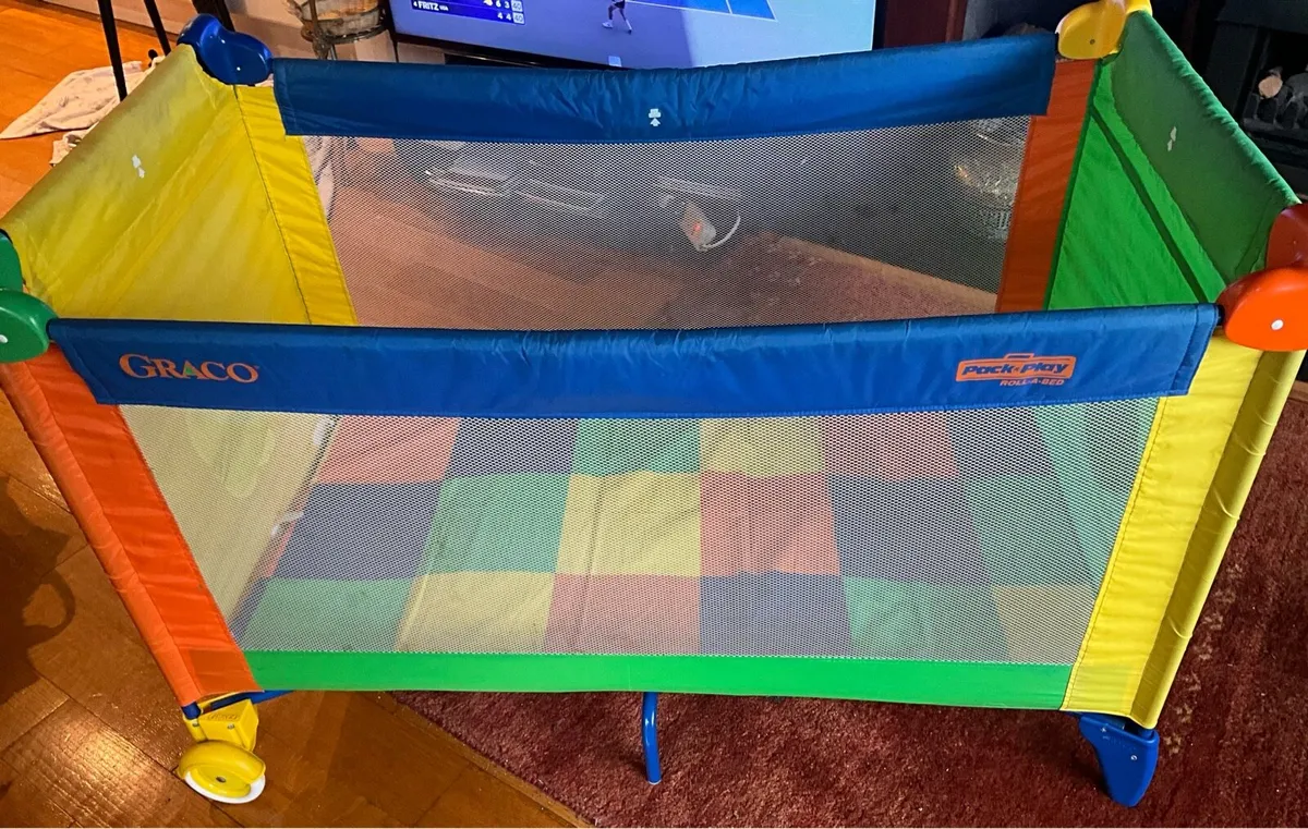 Travel Cot - Image 4