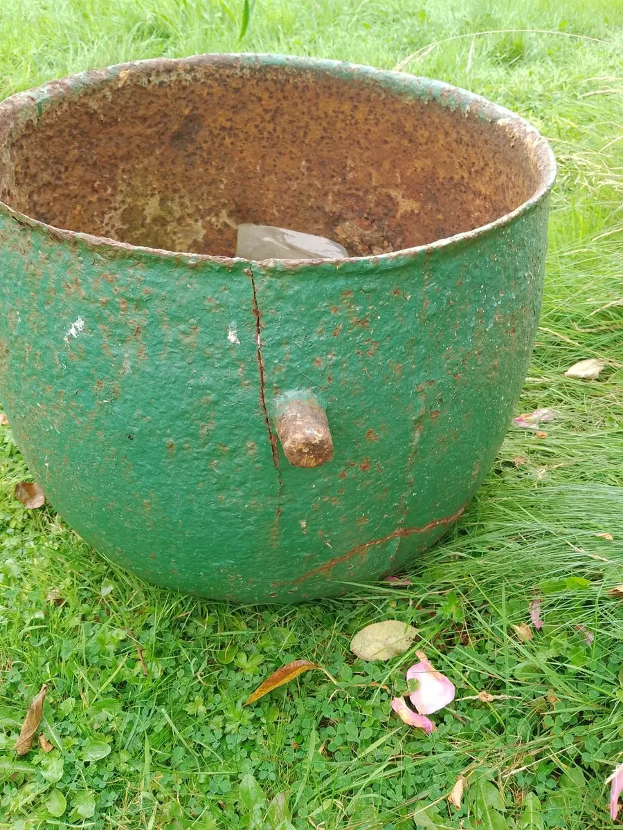 Famine Pot - Image 2