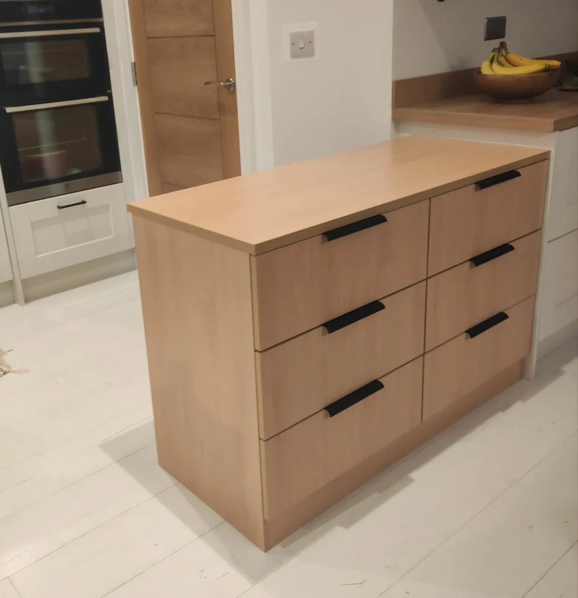 chest of drawers - Image 1