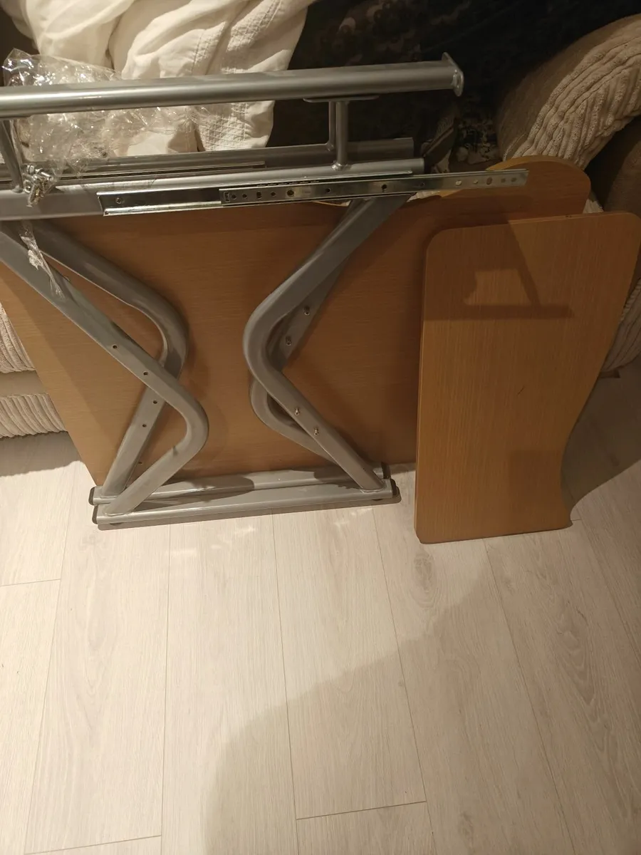 Office desk and 3 tier trolley - Image 1