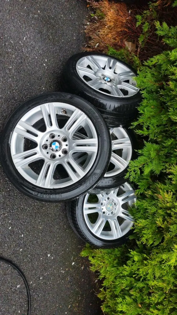 Bmw 17 inch m sport wheels - Image 2