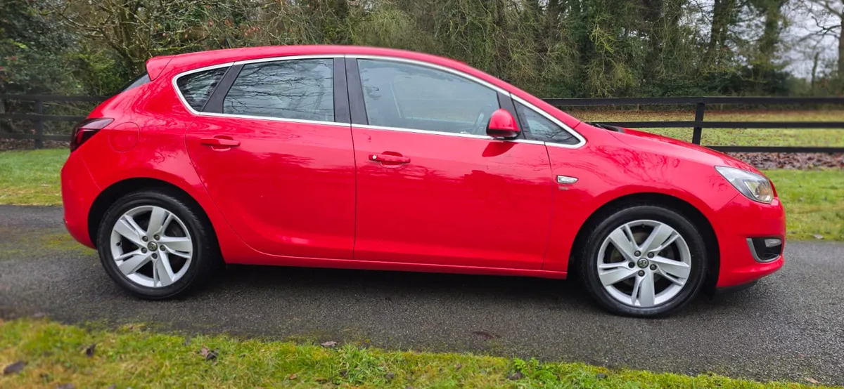 13 Vauxhall Astra 1.6 D SRI 165 BHP NEW NCT - Image 4
