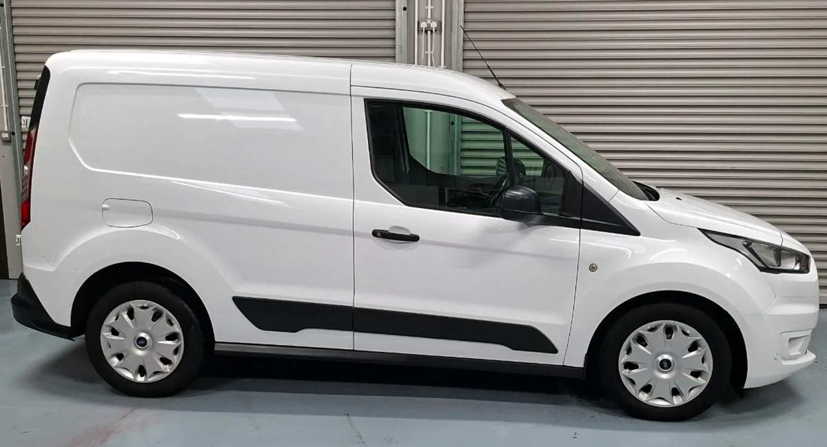 2020 Ford Transit Connect Van Taxed and Tested - Image 2