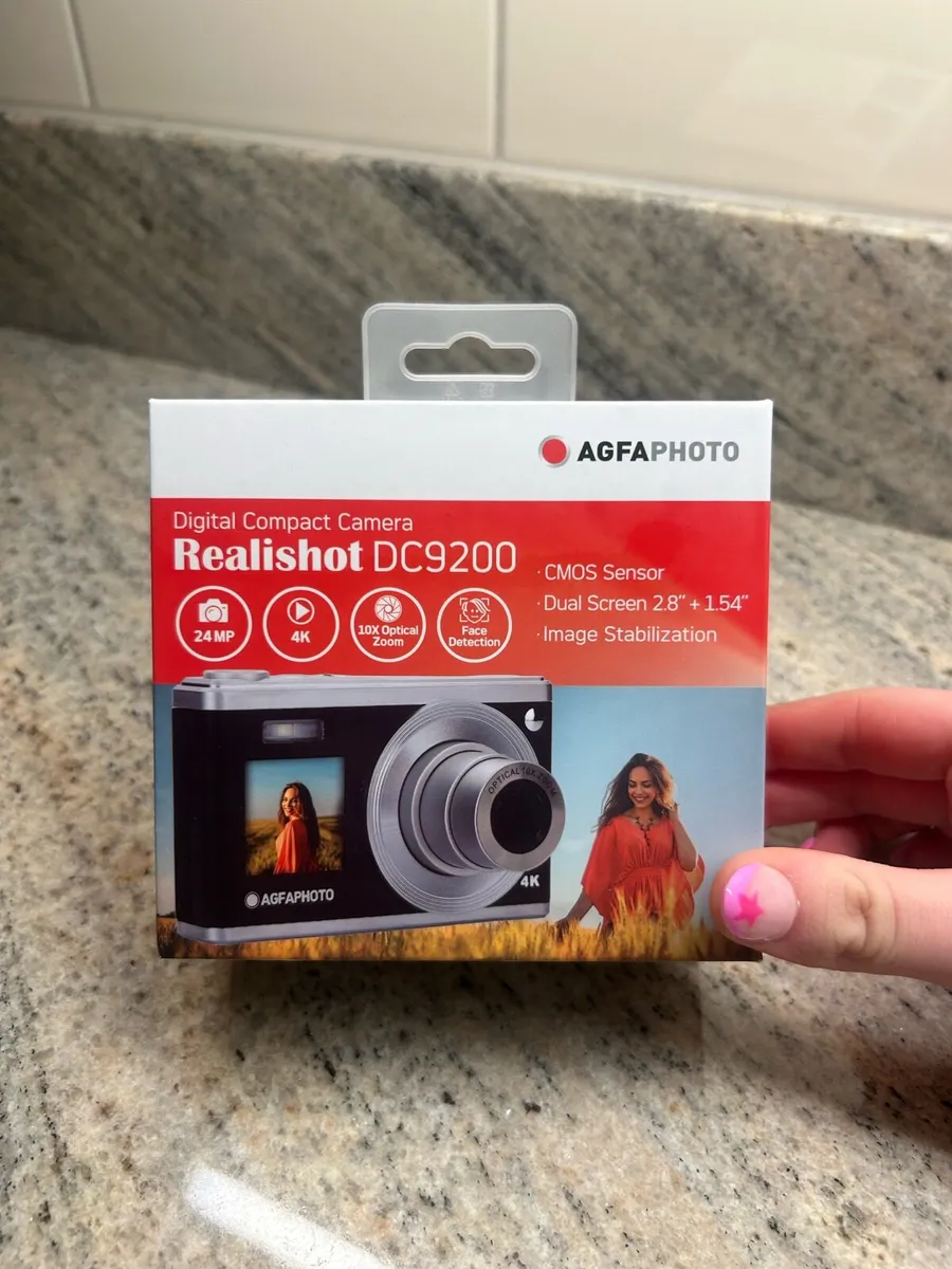 digital camera - Image 2