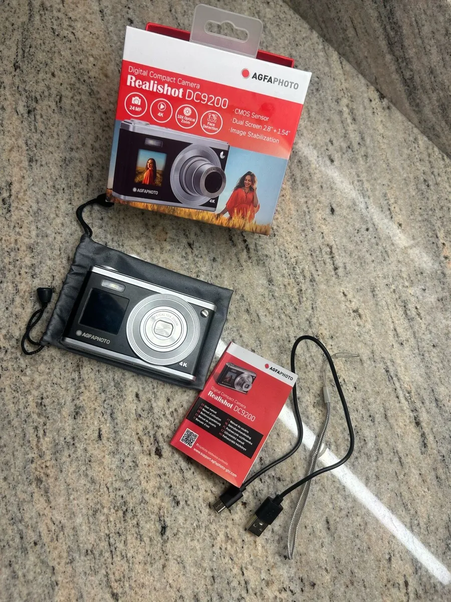 digital camera - Image 1
