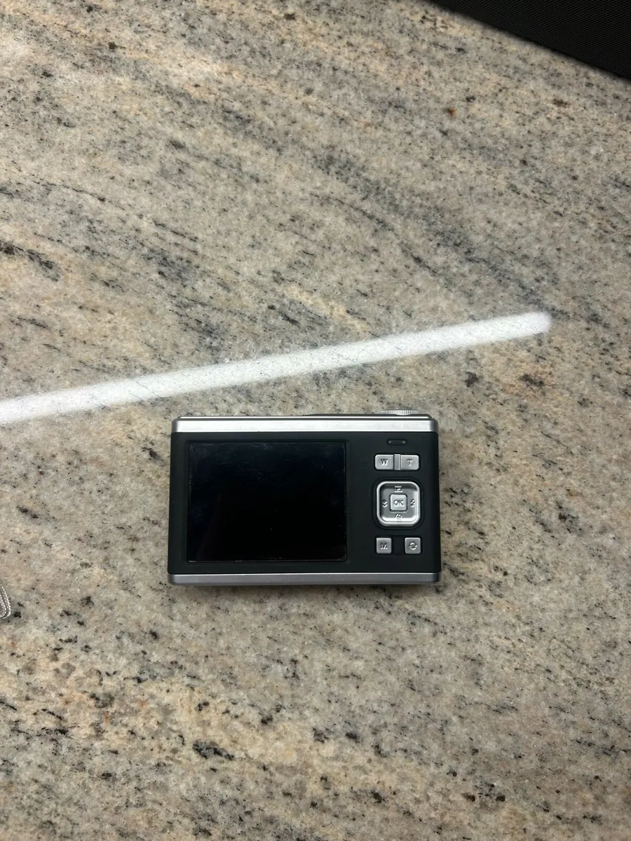 digital camera - Image 4