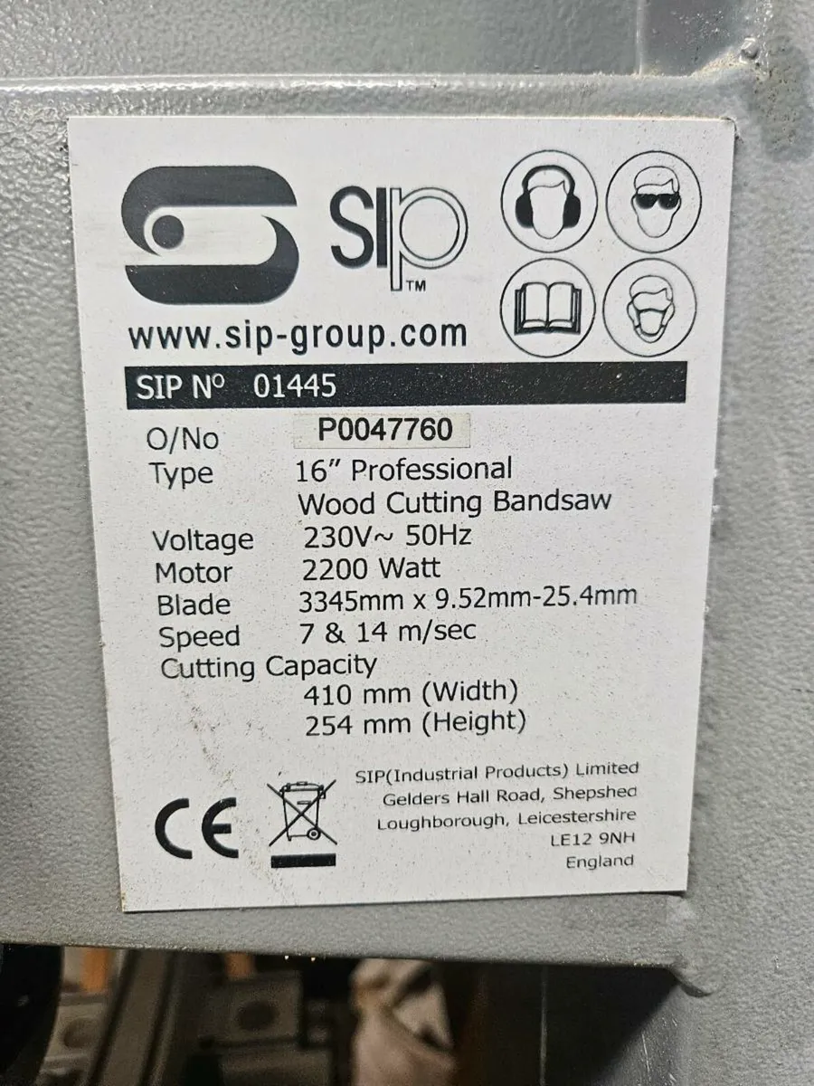 SIP 16INCH bandsaw and dust extractor - Image 3