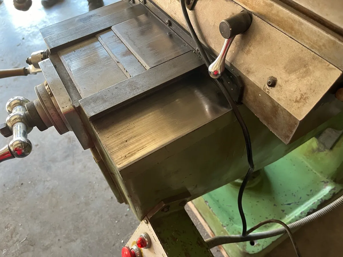 Milling machine - Image 4