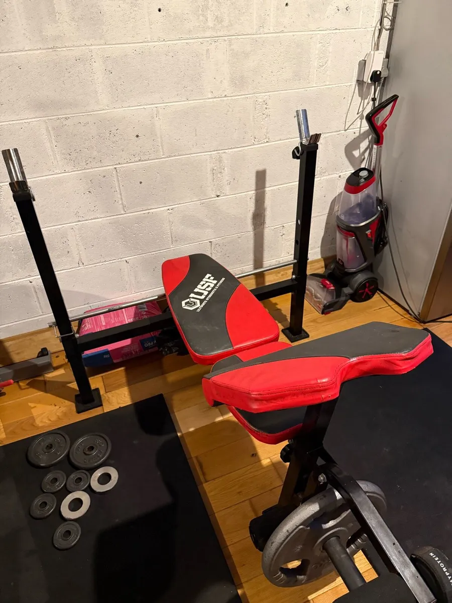 Squat rack and bench press - Image 3