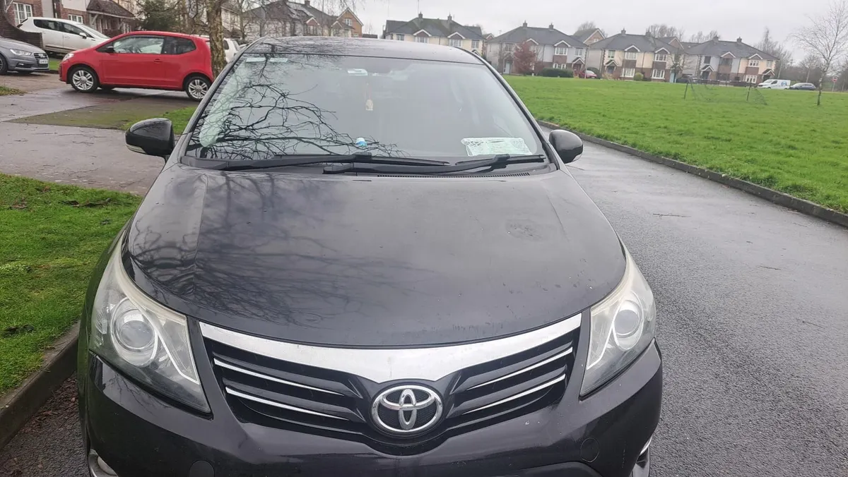 Toyota Avensis 2014 - Image 4