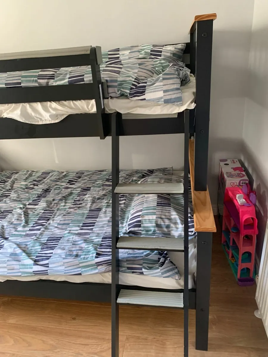 Bunk Beds - Image 4