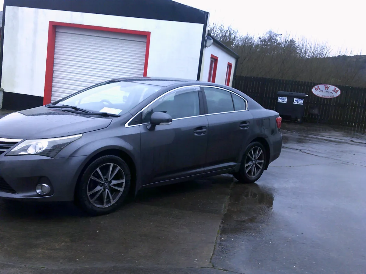 Toyota Avensis 2012 - Image 3