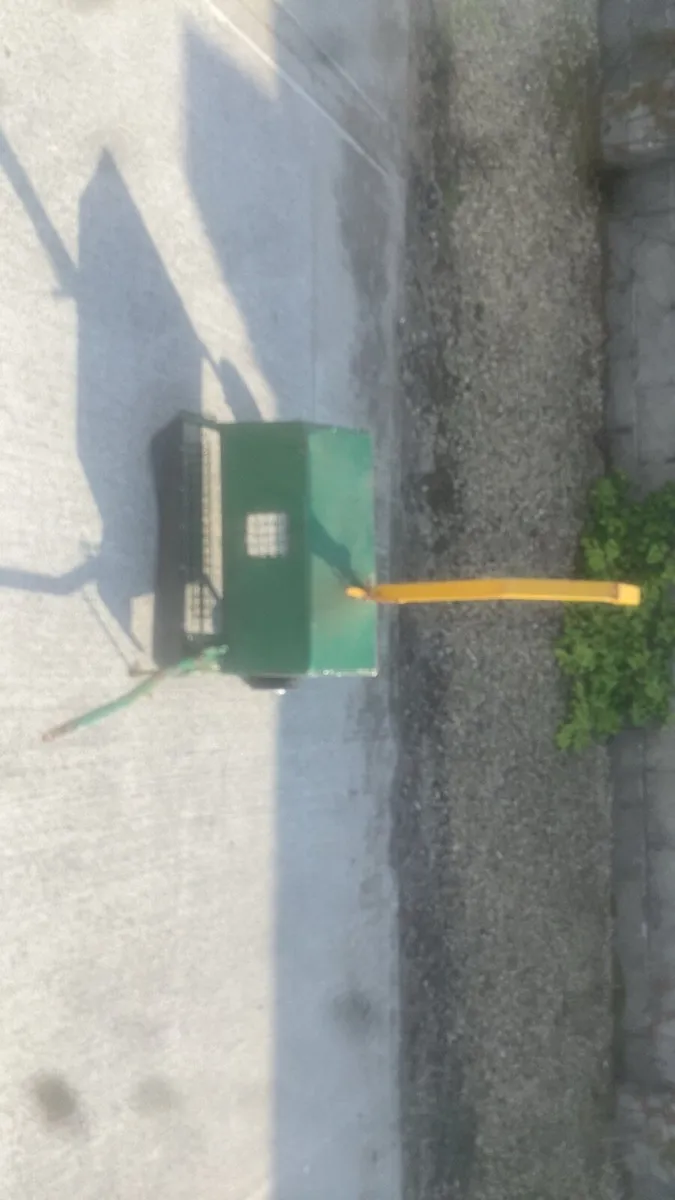 Toy harvester - Image 3