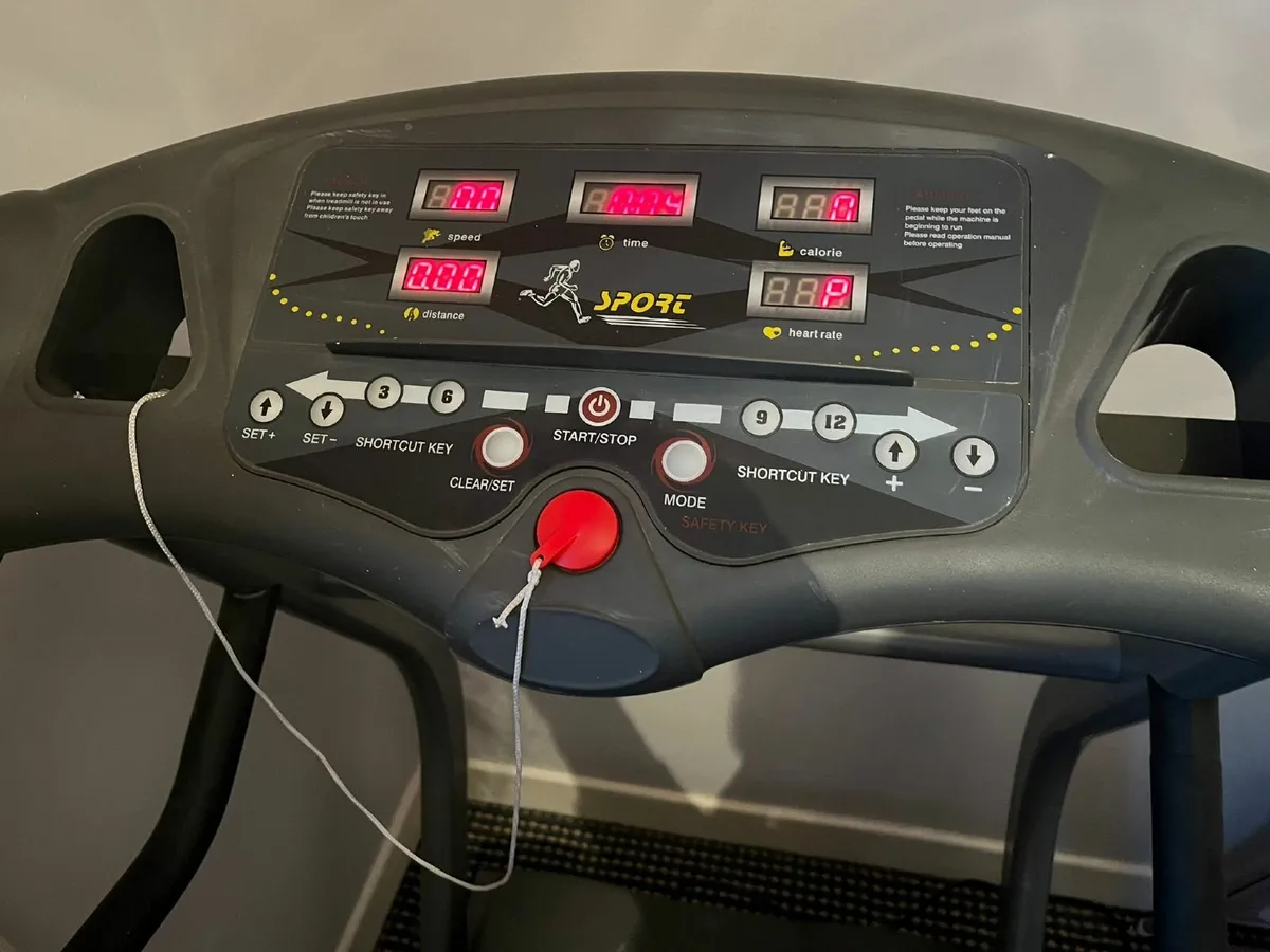 Treadmill - Image 1